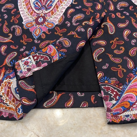 J Crew | No‎ 2 Pencil Skirt | Black/Purple/Pink Paisley Cotton | Size 4 - Picture 6 of 12